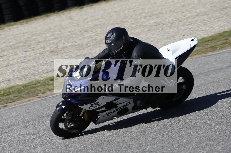 /05 07.04.2026 Cornu Master School ADR/Gruppe gruen/12